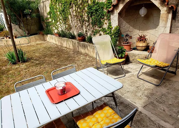 Appartement Au Coeur De Cassis Avec Jardin